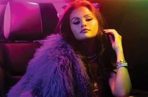 Selena Gomez – Single Soon