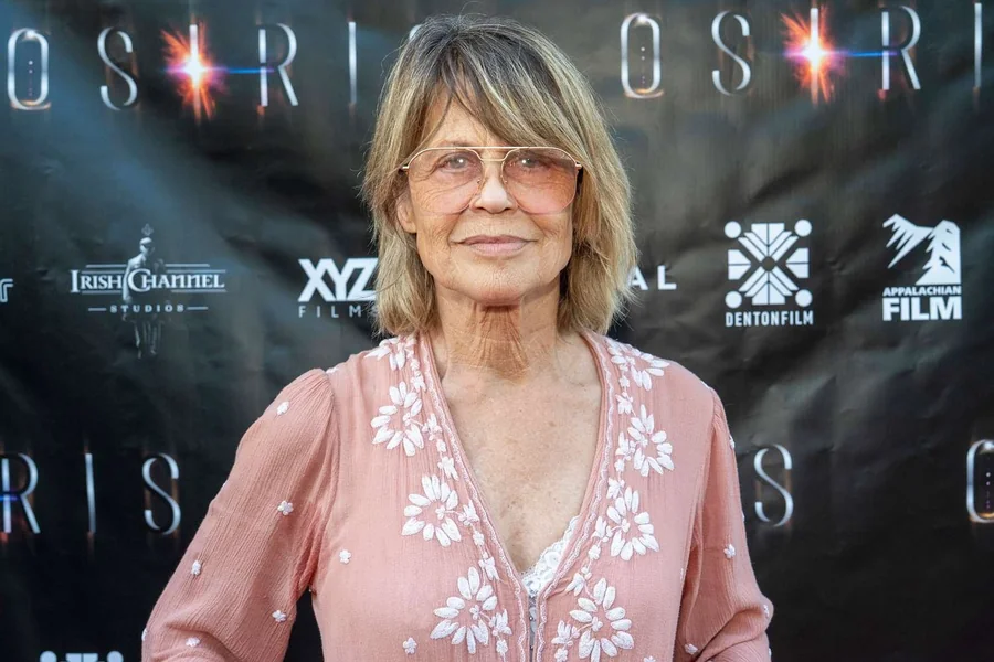 Linda Hamilton Net Worth