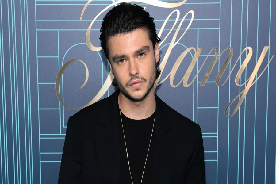 Felix Mallard Height