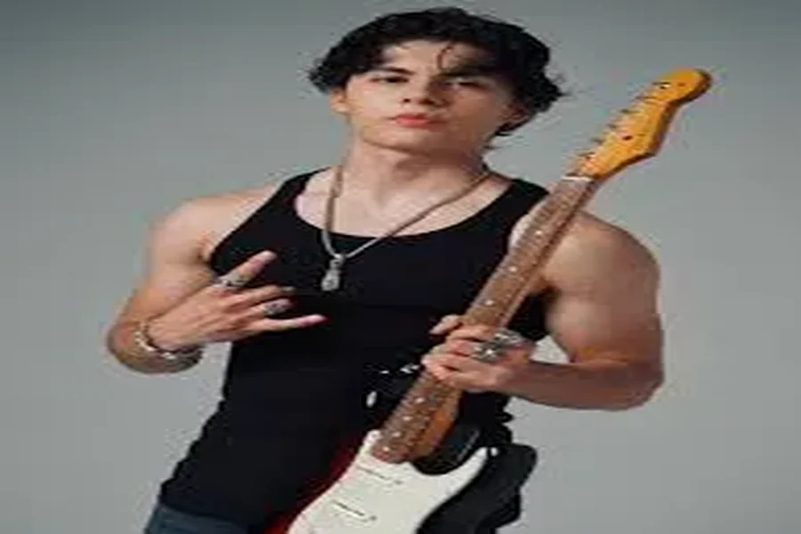 Miguel Mora Age instagram