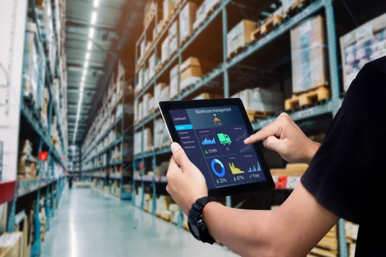 The Warehouse Edge Boosting Productivity and Reducing Costs